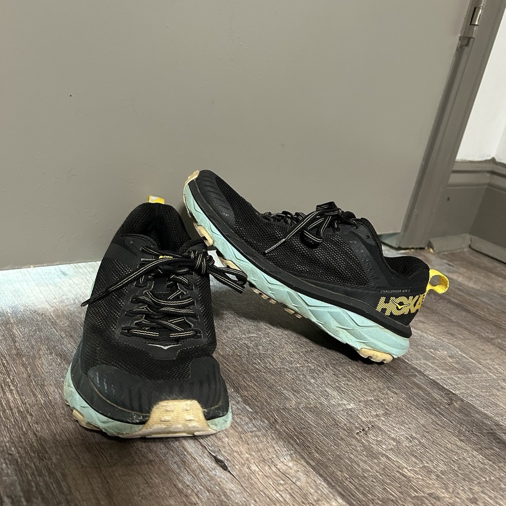 Hoka One One Challenger ATR 5 Road Running Shoes Black Aqua Yellow Womens 9